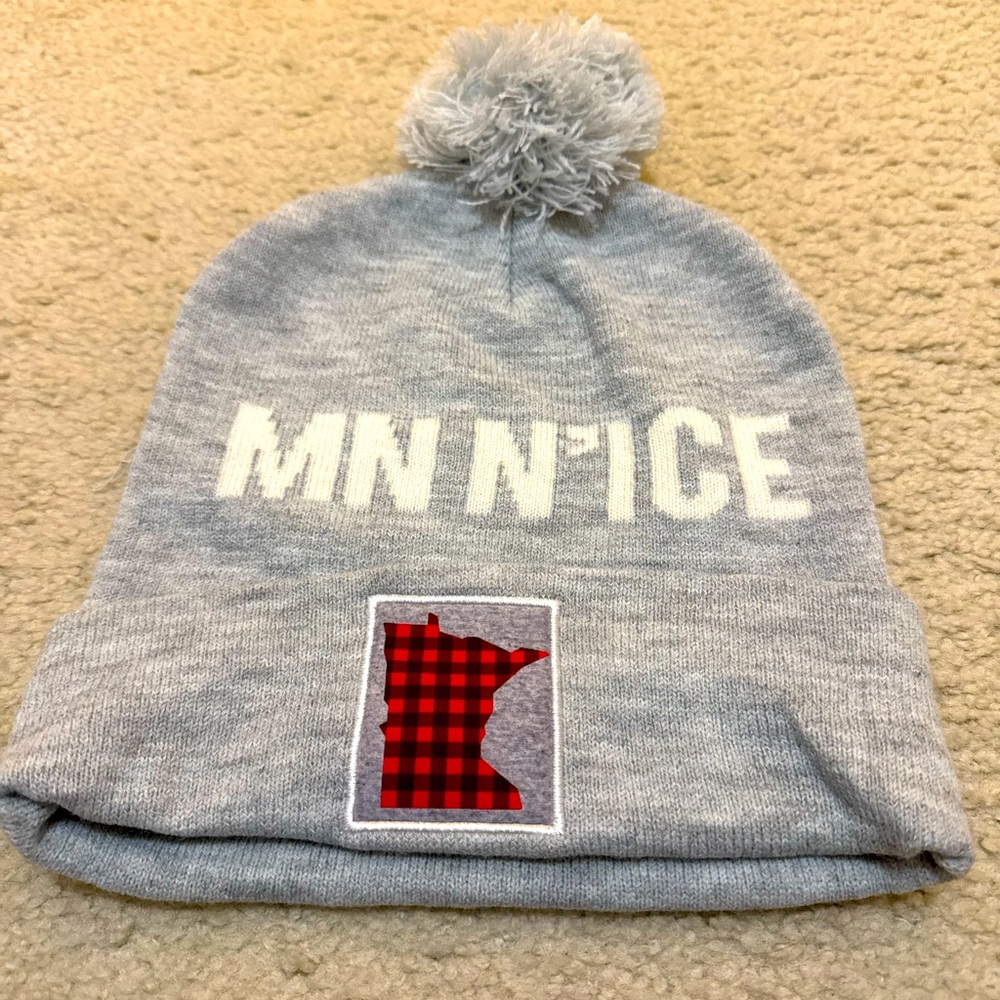 Gray Pom-Pom Beanie - MN Nice